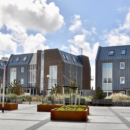 Duinerei Penthouse B302 شقة